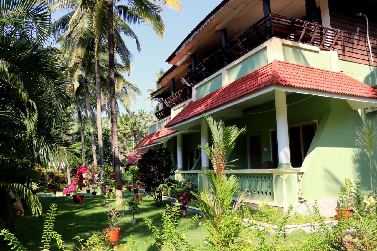 Divine Bliss Beach Resort Varkala Buitenkant foto